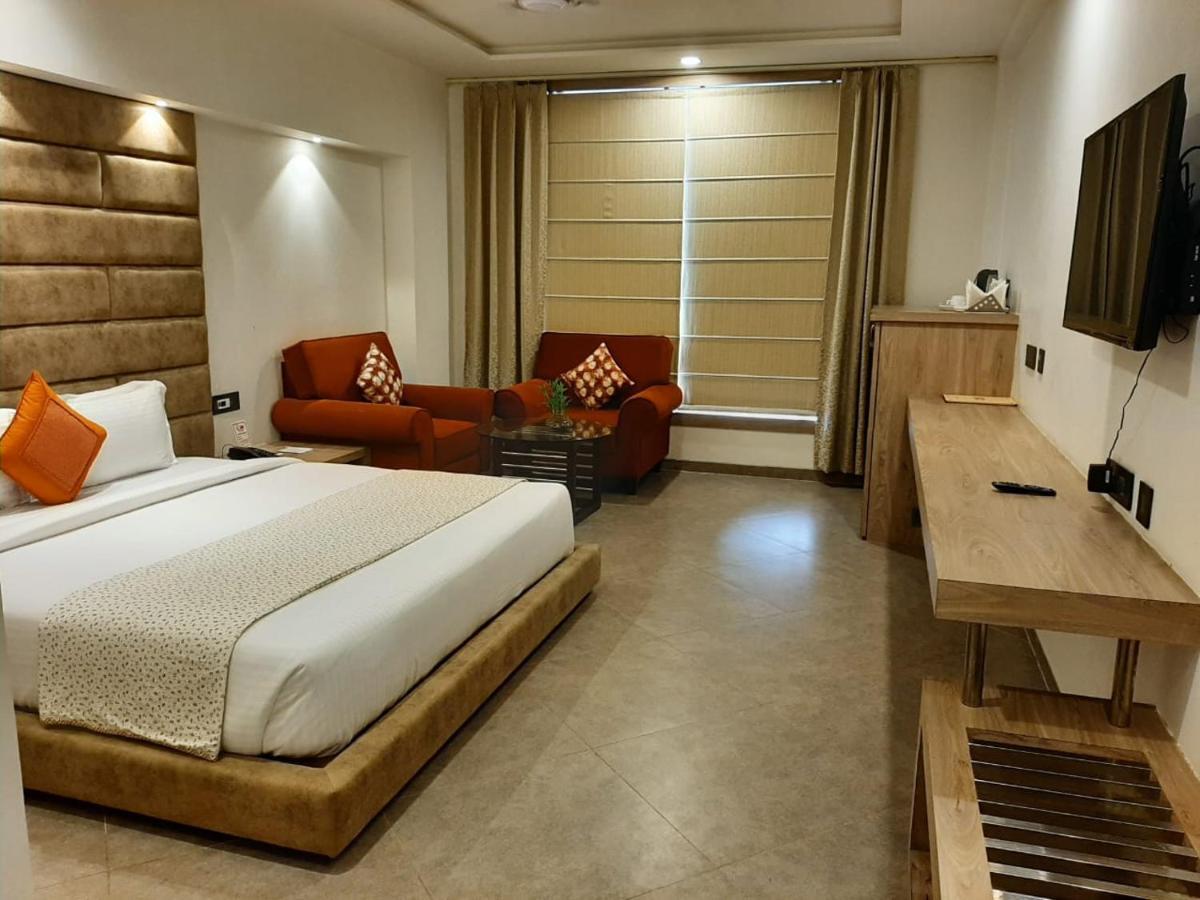 Park Avenue And Resorts Sikar Exterior photo