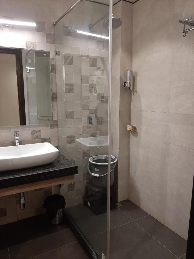Park Avenue And Resorts Sikar Exterior photo